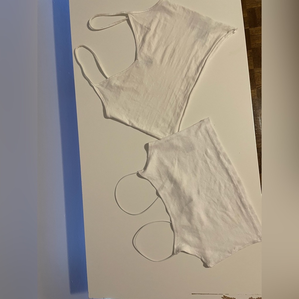 Two crop tops from H&M